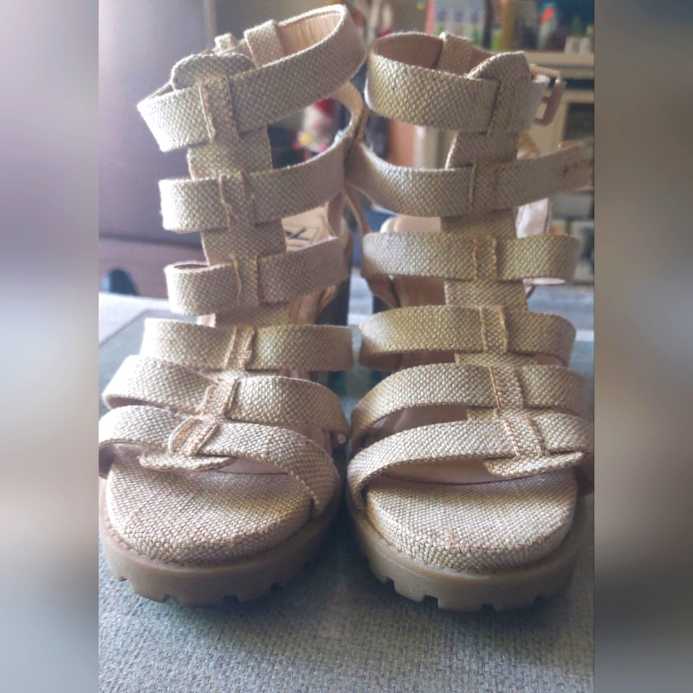 Dirty Laundry Women's Fun Stuff Hemp Heeled Sandal #Women's Gold Strappy Sandals
